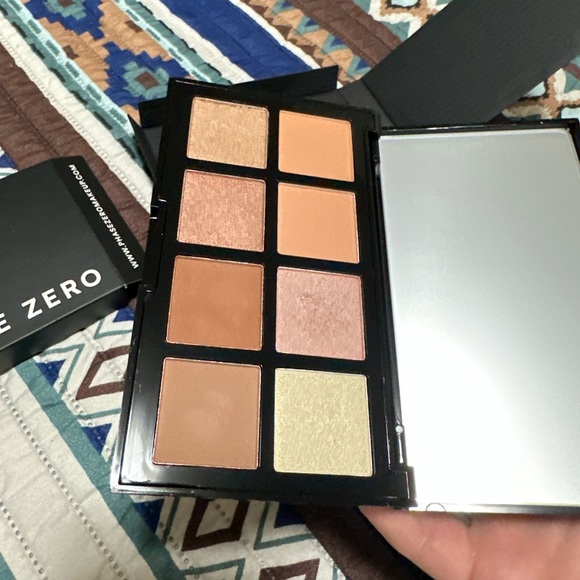 3/25$ Eyeshadow palette - Phase Zero - Picture 2 of 11